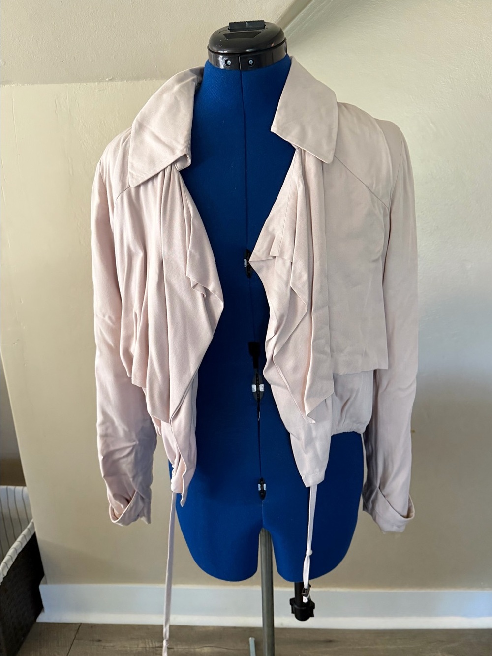 BB Dakota Women’s Medium Blush Pink Draped Open Front Lightweight Jacket